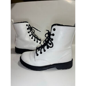 Wonder Nation White Zip And Lace Up Combat Boots Woman’s Size 4